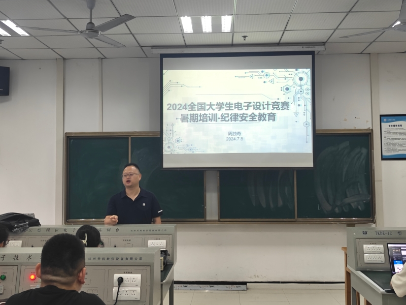 ZCic_1720701522190054046.jpg c4f294fea99a2f08adda2dbb16d8647.jpg