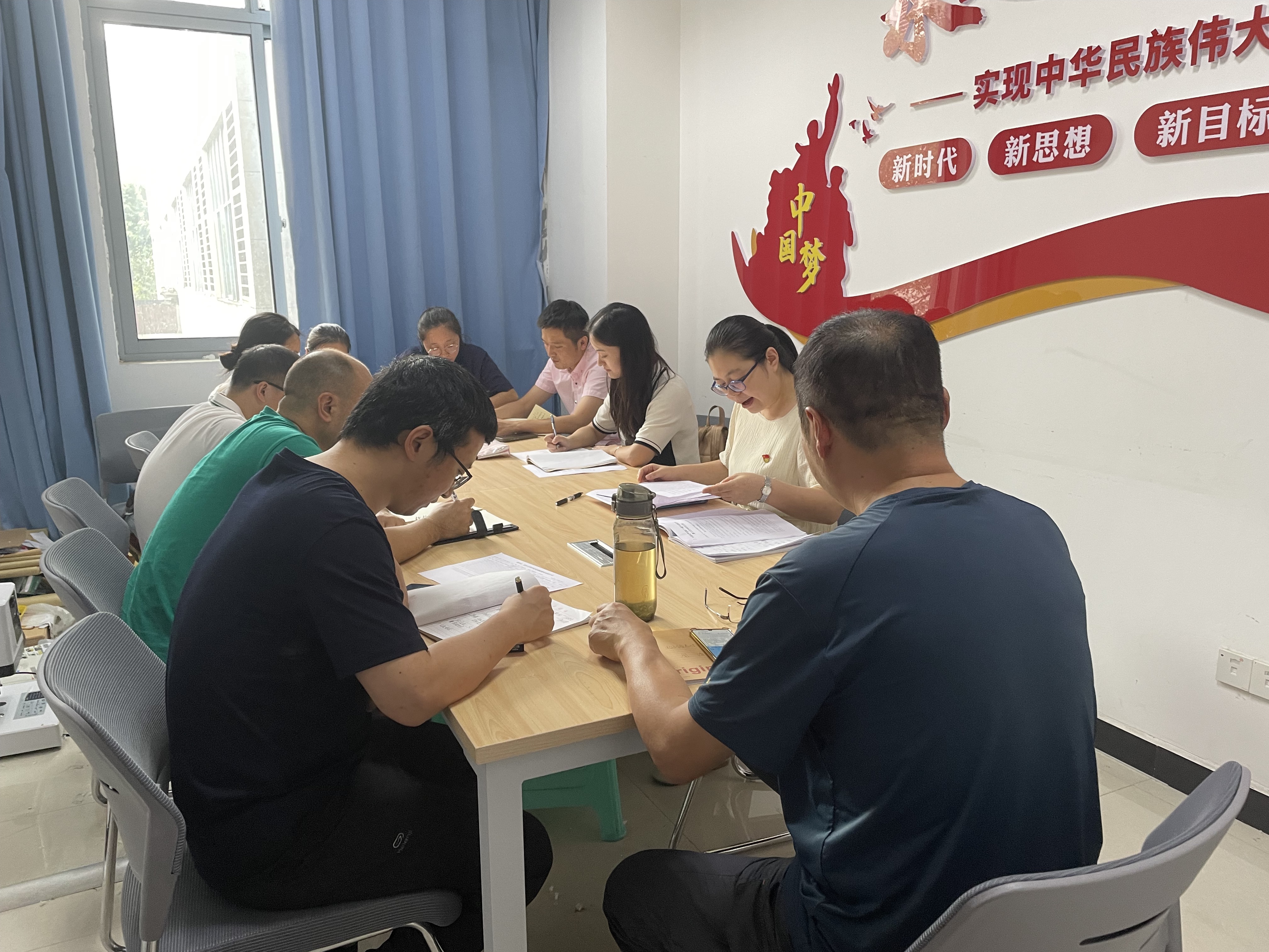 VRht_1727420374011066617.jpg